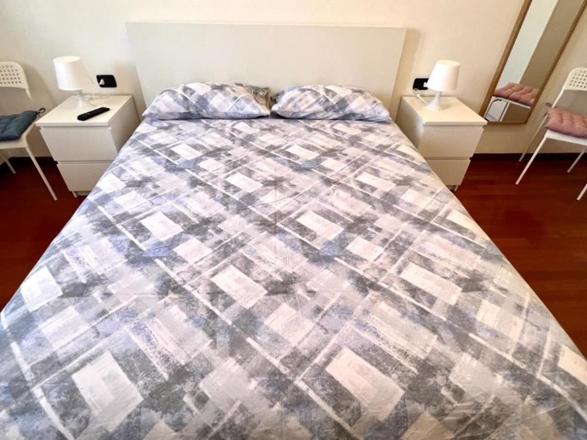 Todeschini 27 Apartment Brembate Bagian luar foto