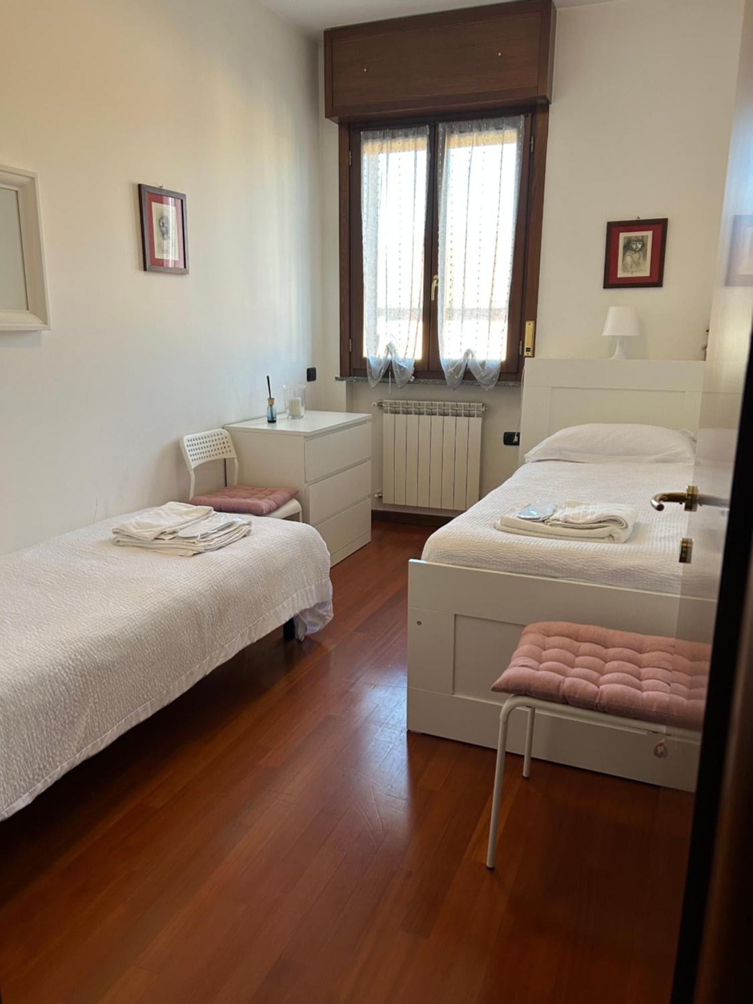 Todeschini 27 Apartment Brembate Bagian luar foto